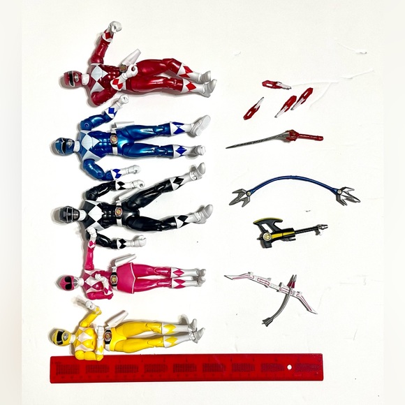 MMPR POWER RANGERS LEGACY COMPLETE METALLIC SET COLLECTION W/ WEAPONS - Picture 3 of 8
